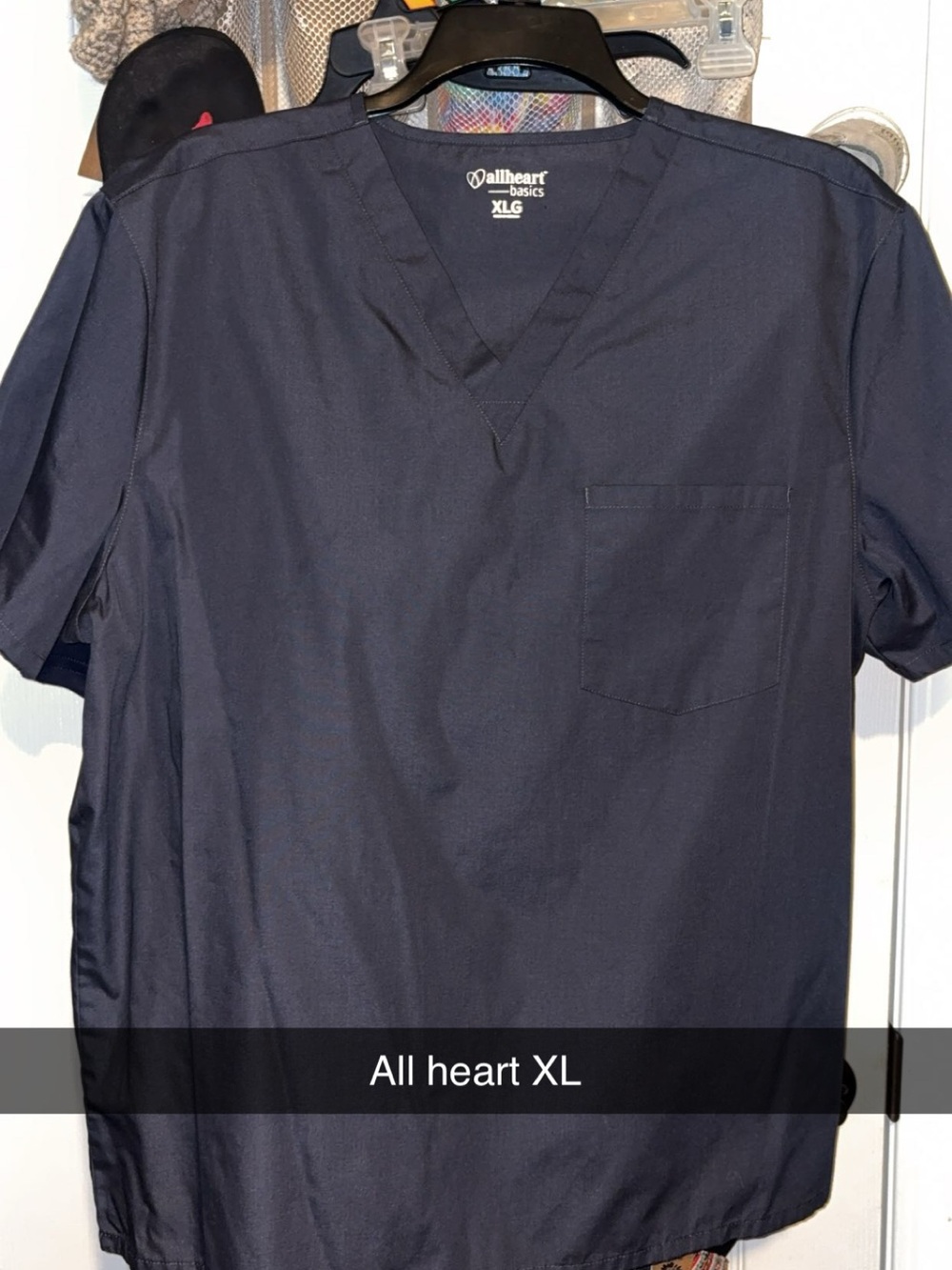 Allheart Basics Women's Navy V-Neck Scrub Top - XL